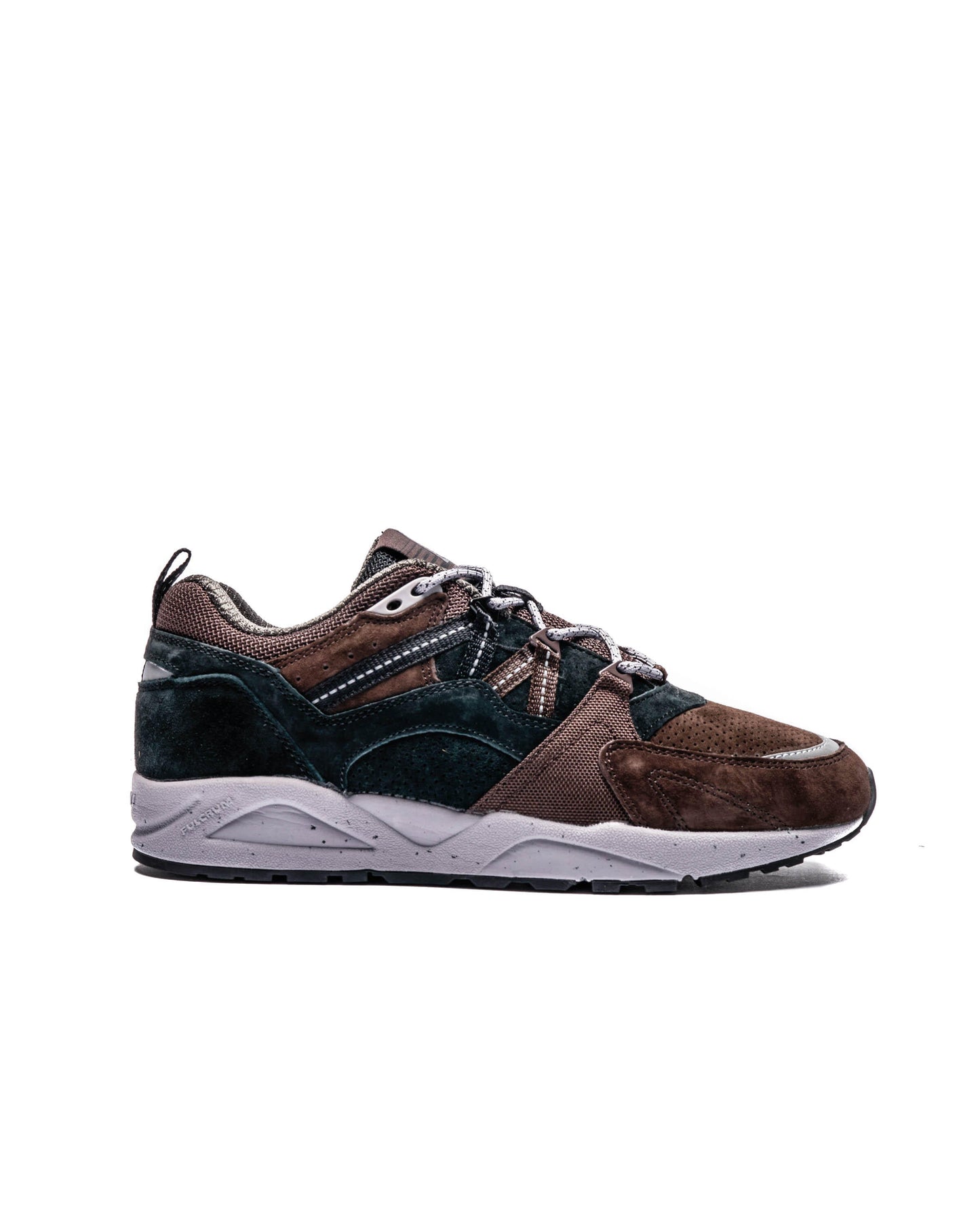Exclusive Karhu Fusion 2.0 — 4 — Front View