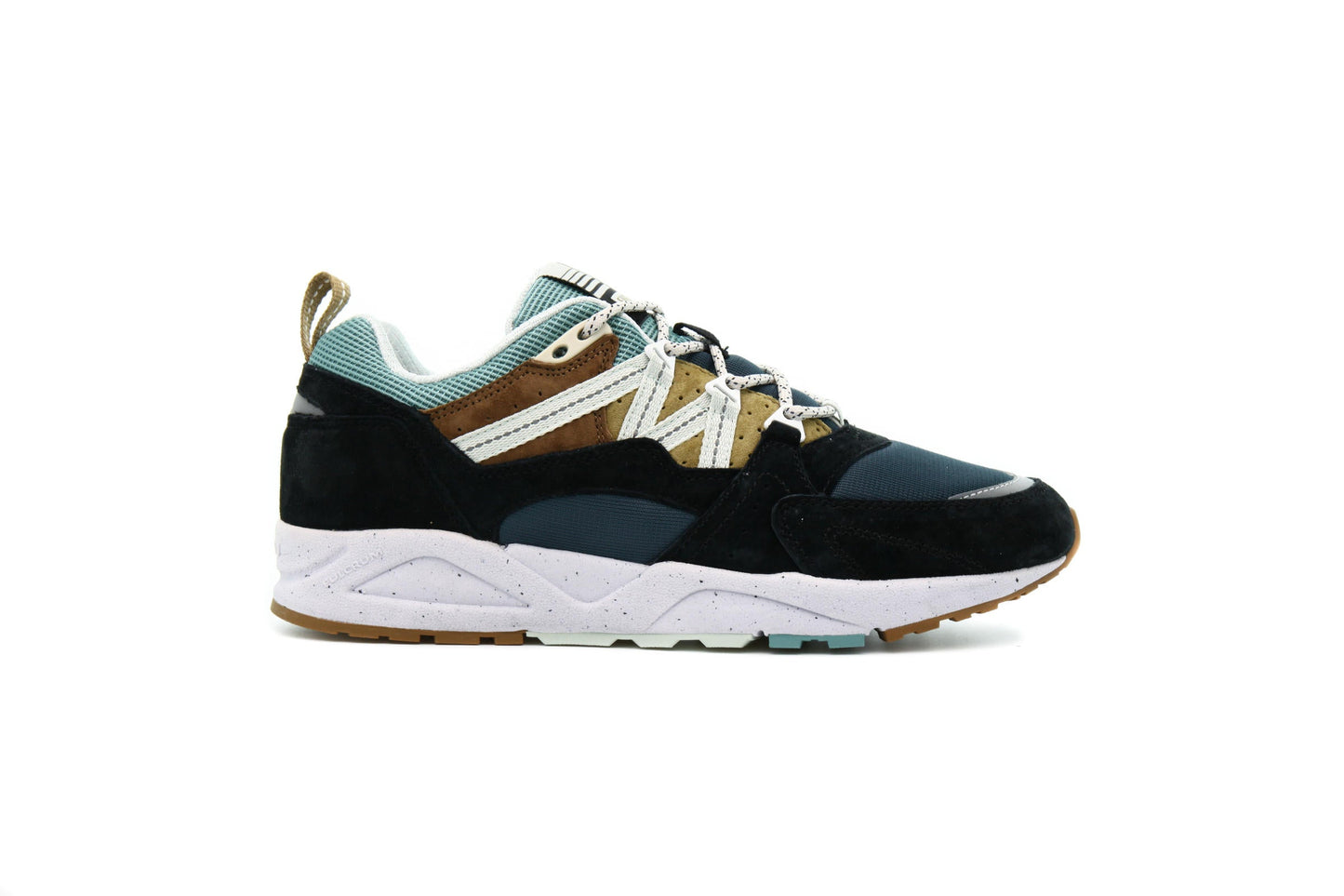 Exclusive Karhu Fusion 2.0 "JET BLACK" — 4 — Front View