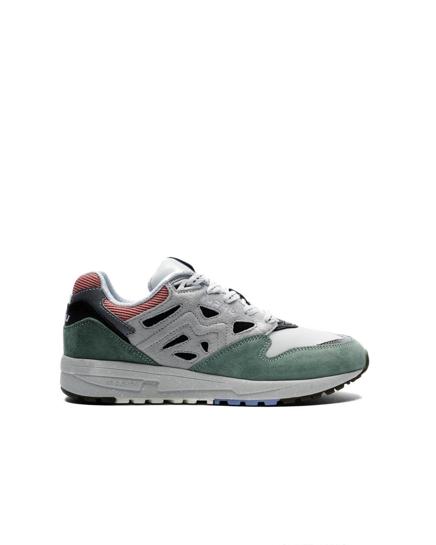 Exclusive Karhu Legacy 96 — 4 — Front View