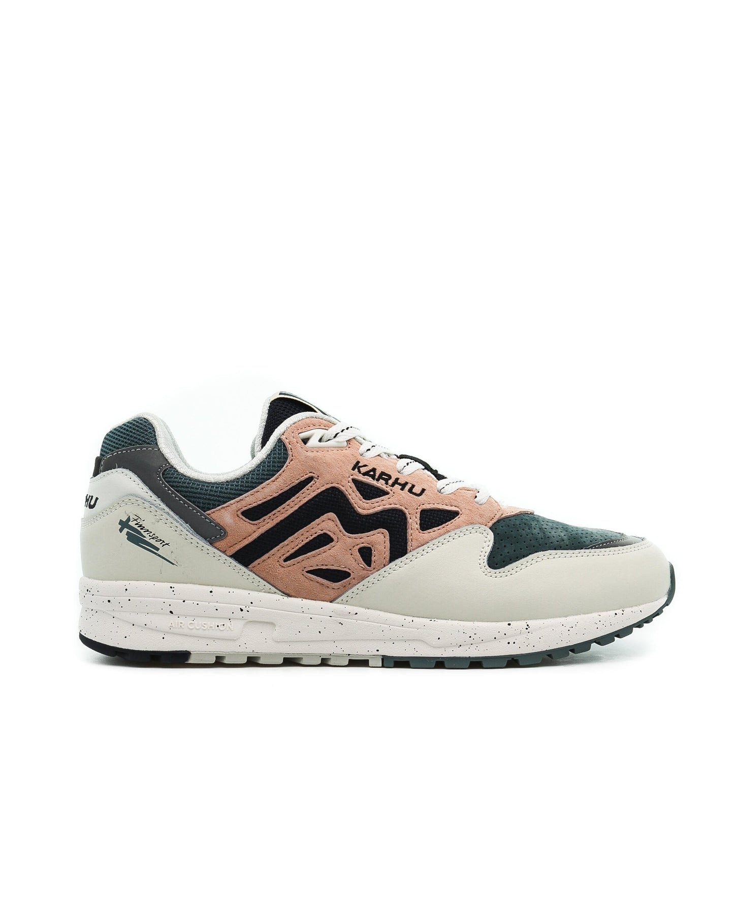Exclusive Karhu Legacy 96 — 4 — Front View