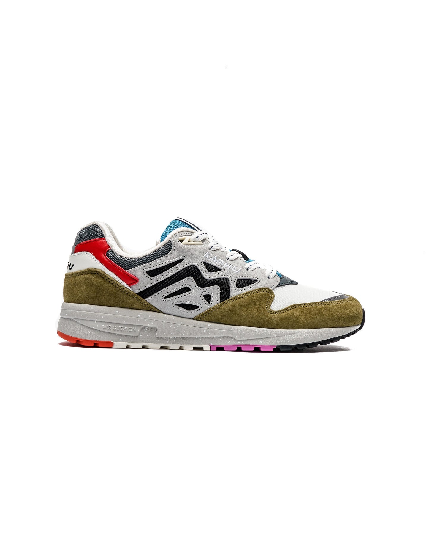 Exclusive Karhu Legacy — 4 — Front View