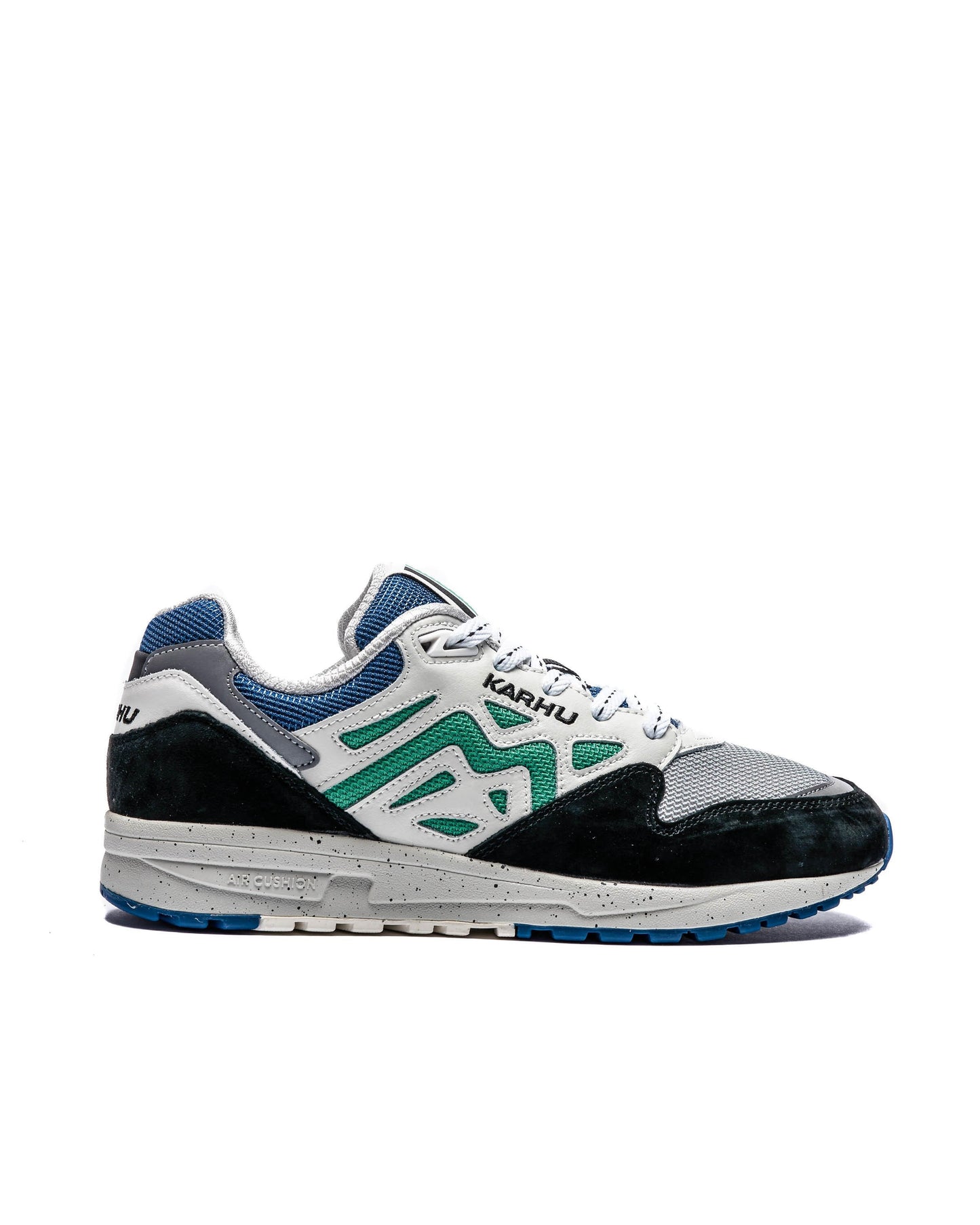 Exclusive Karhu Legacy — 4 — Front View