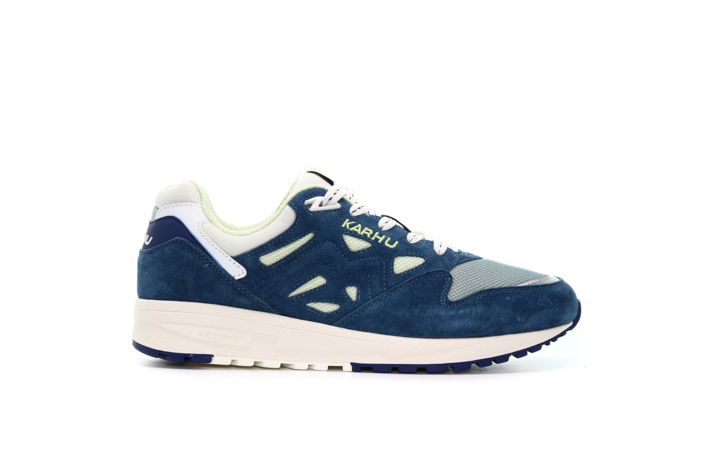 Exclusive Karhu LEGACY TROPHY PACK "STELLAR" — 4 — Front View