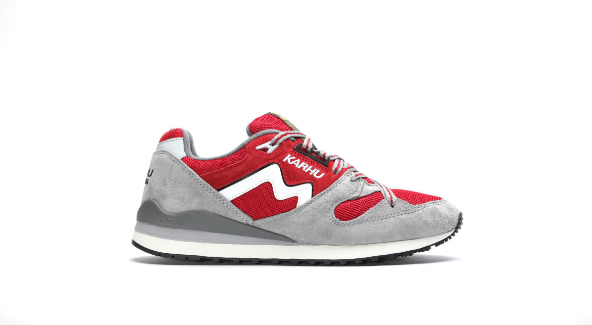 Exclusive Karhu Synchron Classic "Wet Weather" — 4 — Front View