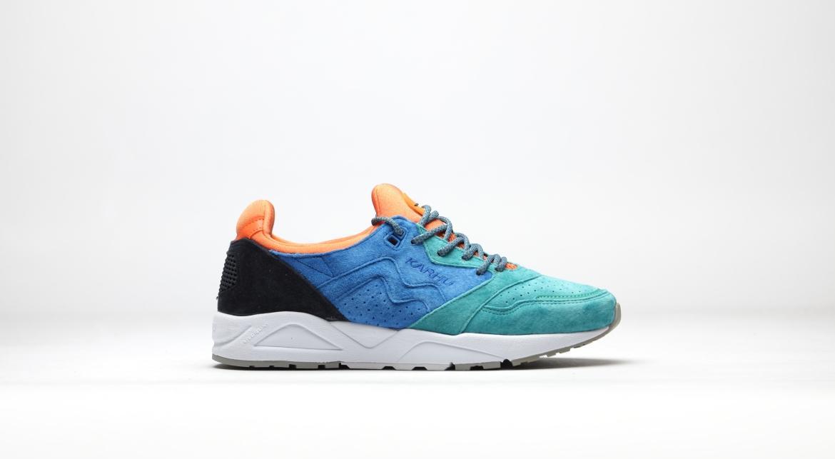 Exclusive Karhu x Concepts Aria 95 "Helsinki Train Station" — 4 — Front View