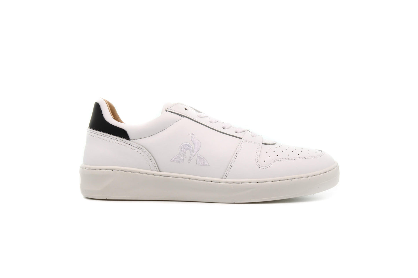Exclusive Le Coq Sportif ESTHETE "WHITE" — 4.5 — Front View