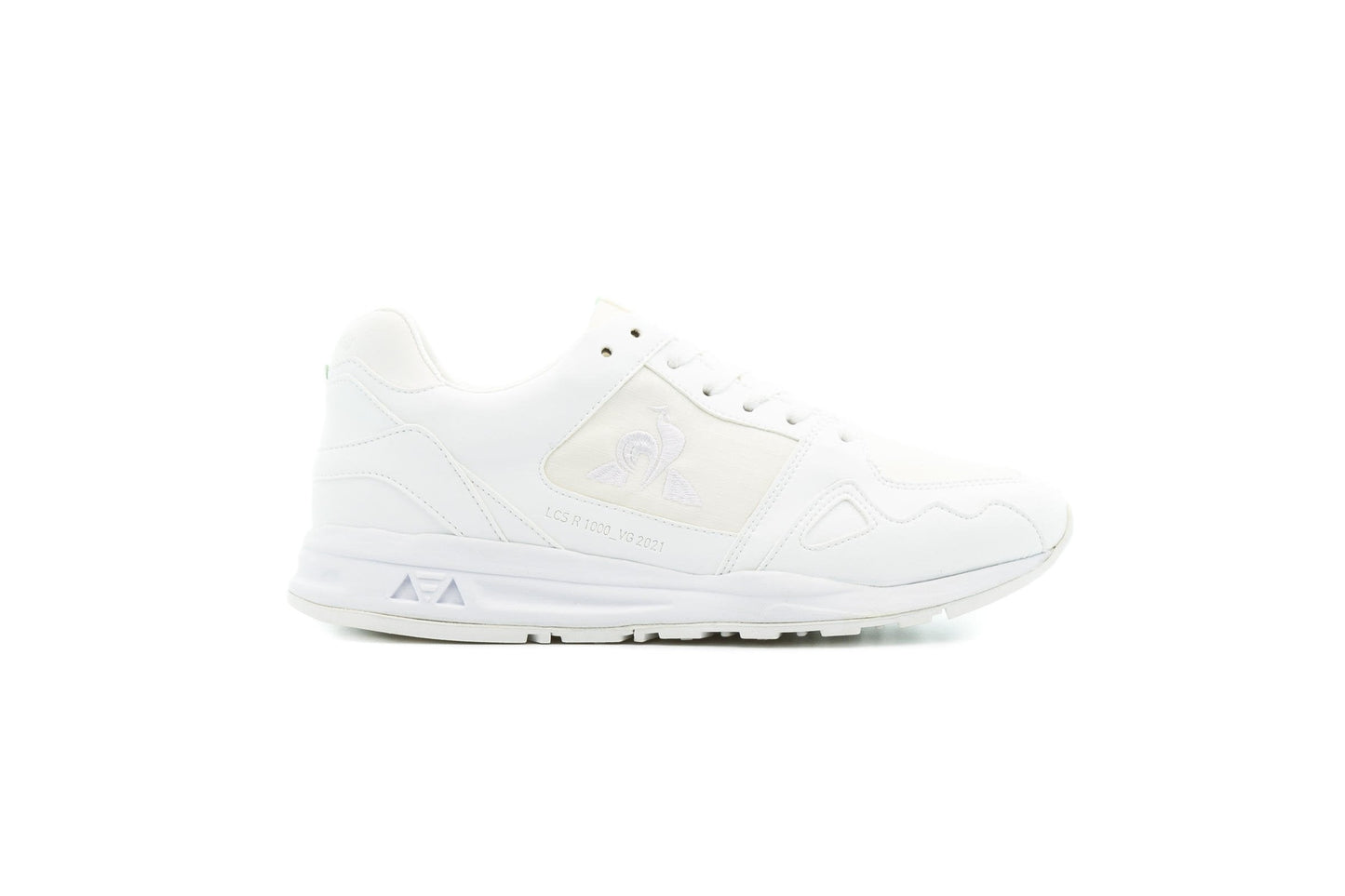 Exclusive Le Coq Sportif LCS R1000 VG — 4.5 — Front View
