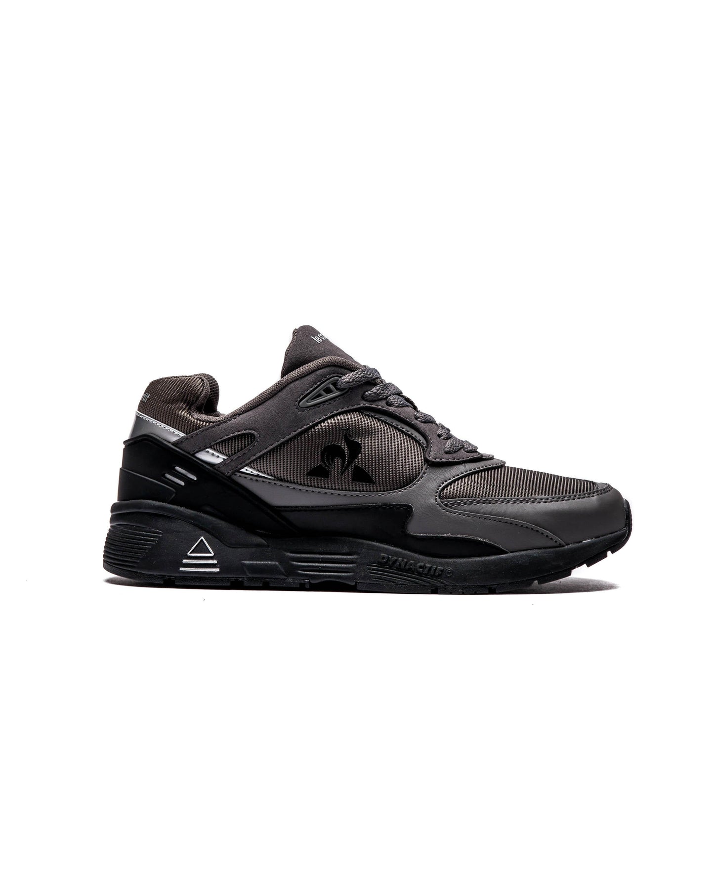 Exclusive le coq sportif LCS R1100 — 4.5 — Front View