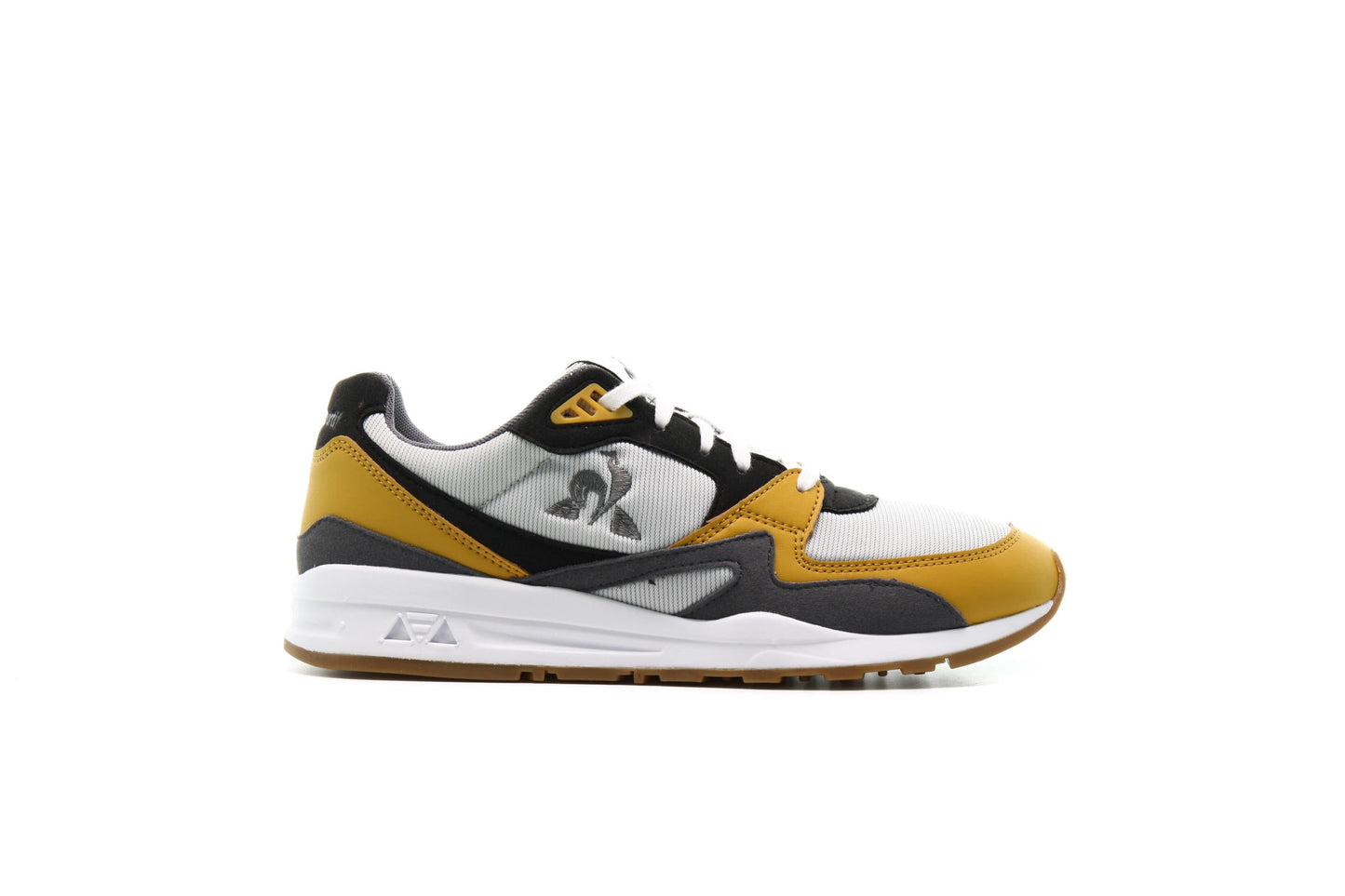 Exclusive Le Coq Sportif R800 "GALET" — 4.5 — Front View
