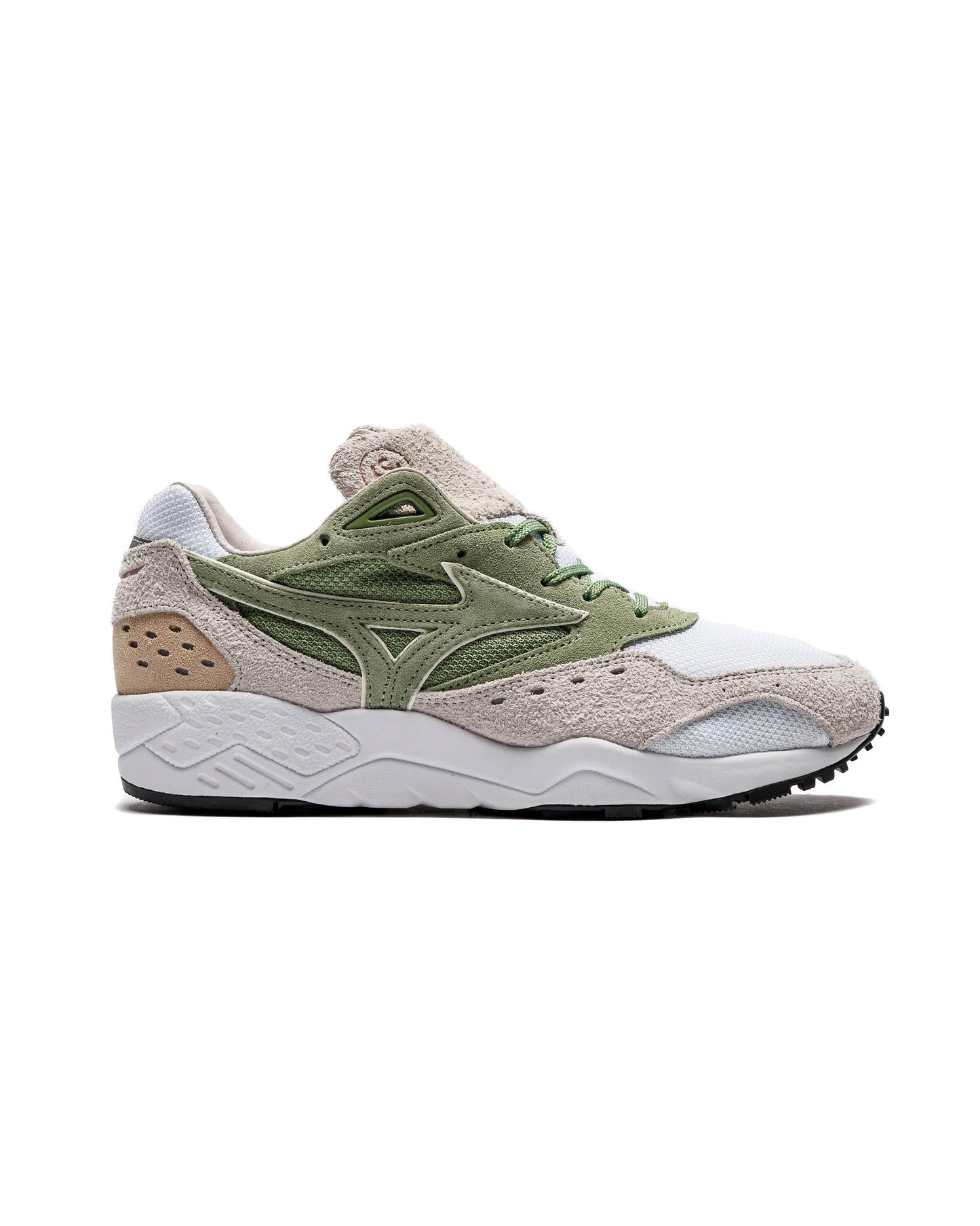 Exclusive Mizuno x Hikmet Contender "Snowdrop" — 5 — Front View