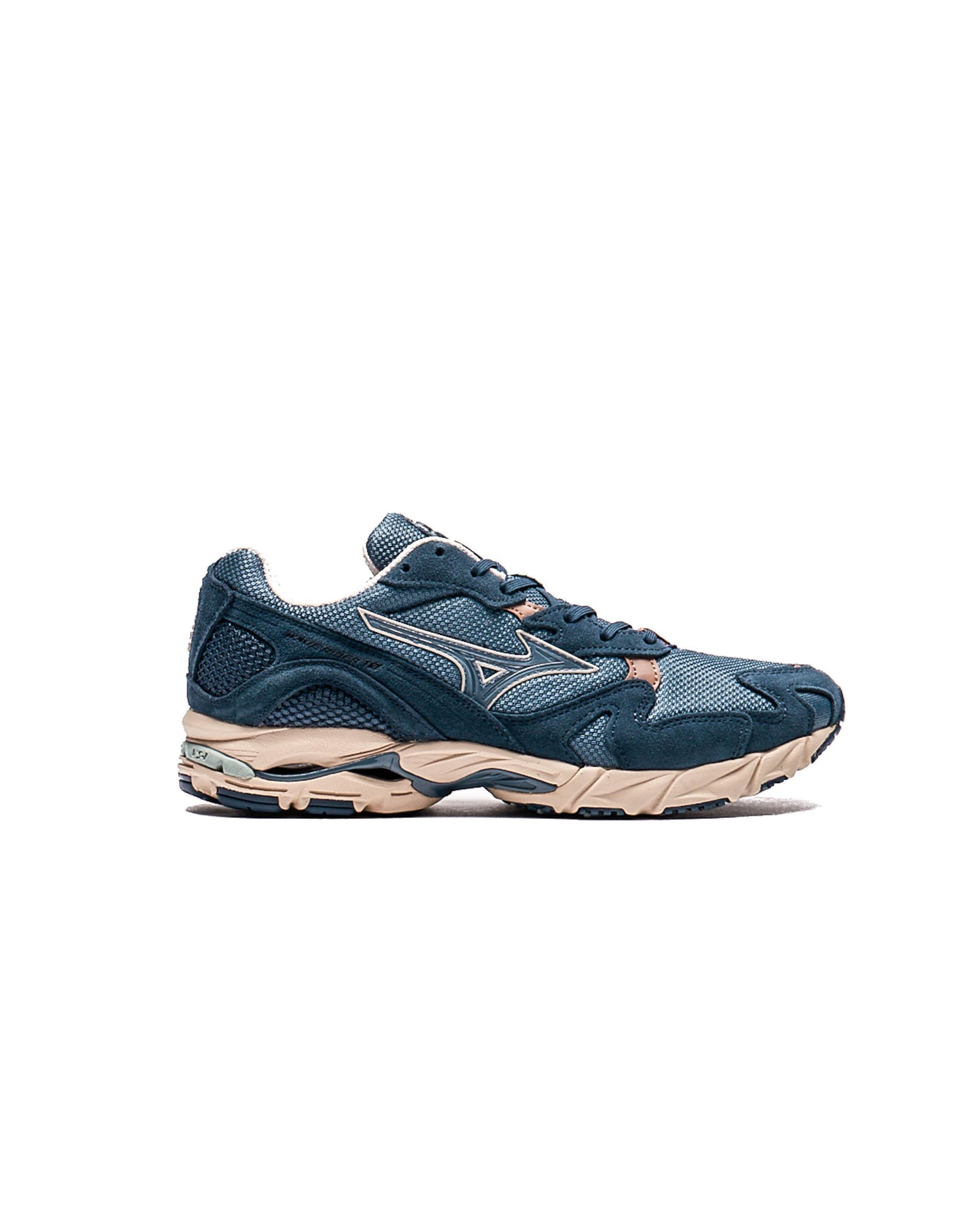 Exclusive Mizuno Wave Rider 10 — 5 — Front View
