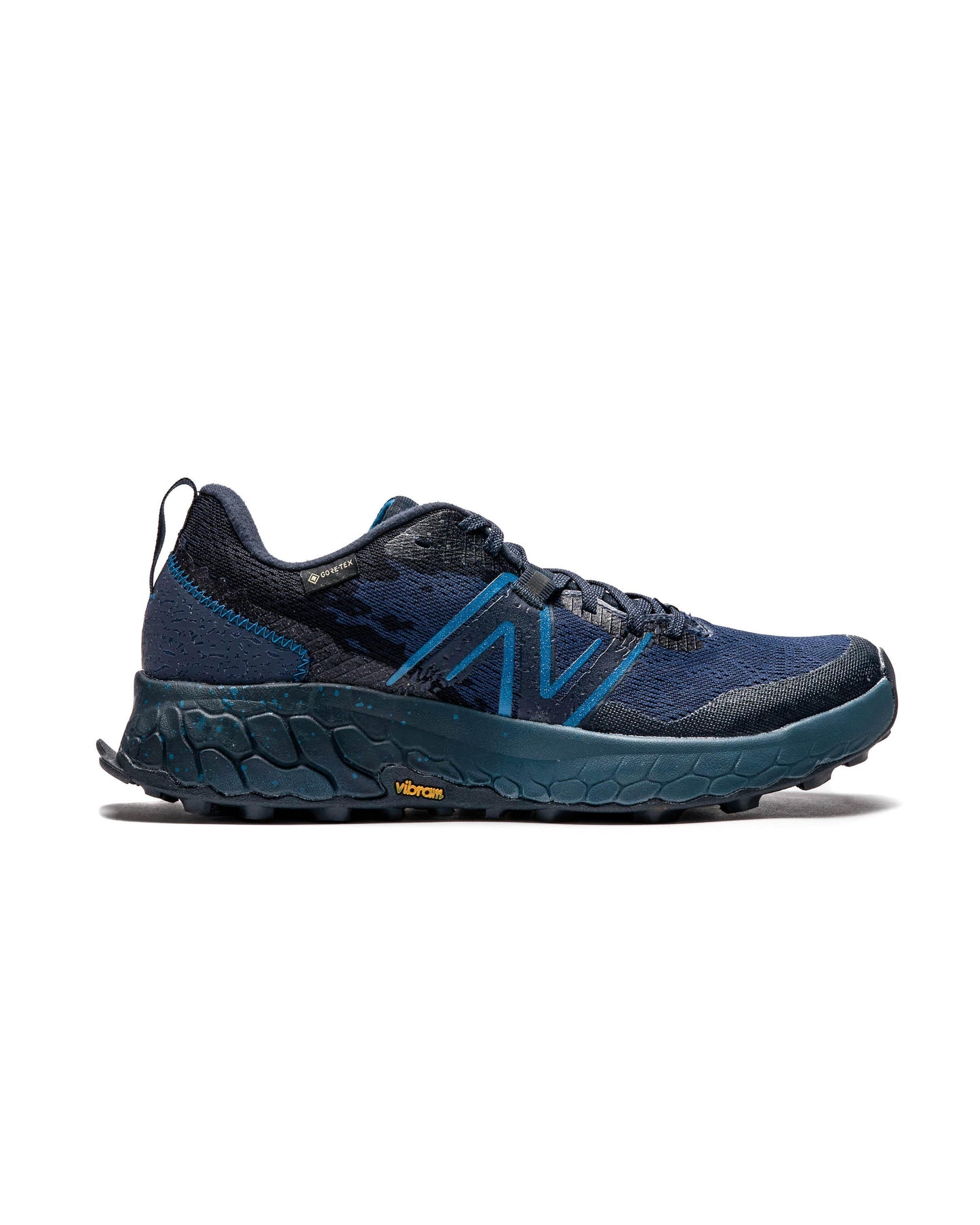 Exclusive New Balance Fresh Foam X Hierro v7 Gore-Tex — 4 — Front View