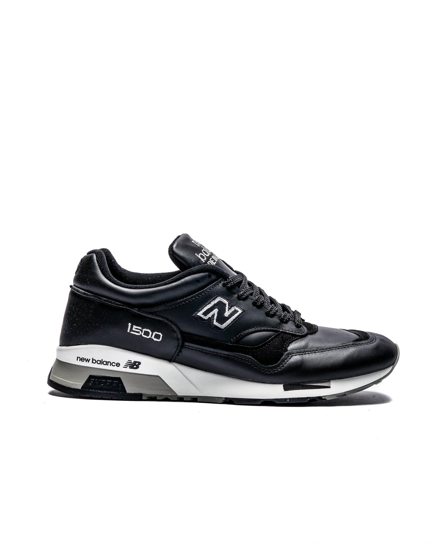 Exclusive New Balance M 1500 BK — 4 — Front View