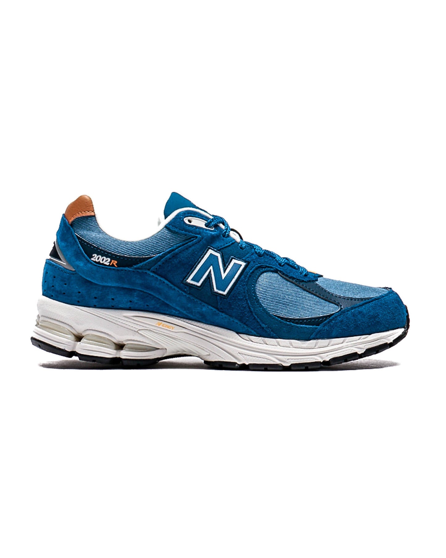 Exclusive New Balance M 2002 REA — 4 — Front View