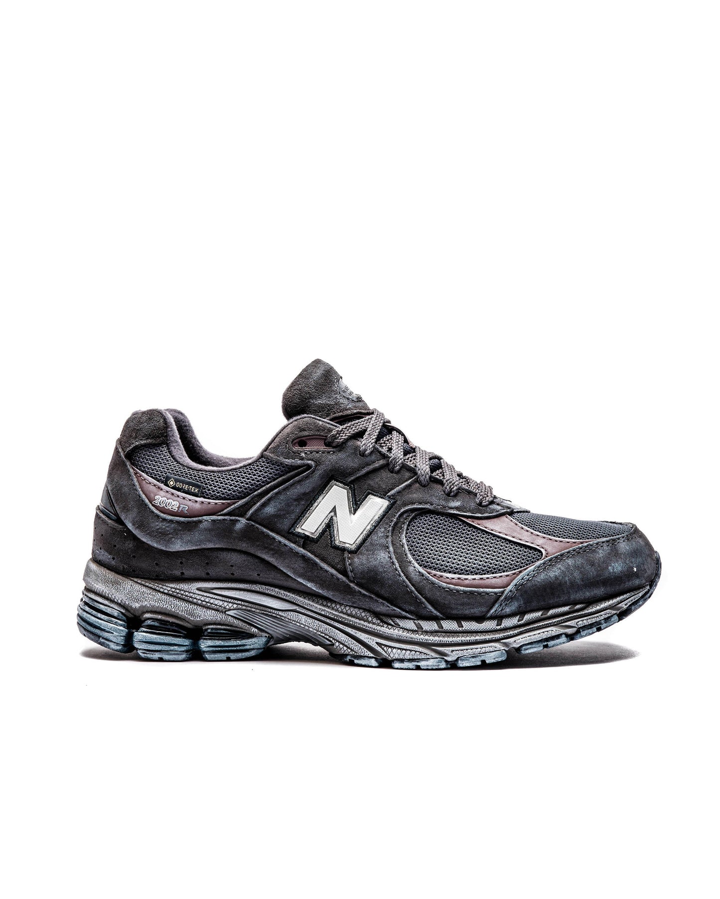 Exclusive New Balance M 2002 RXA — 4 — Front View