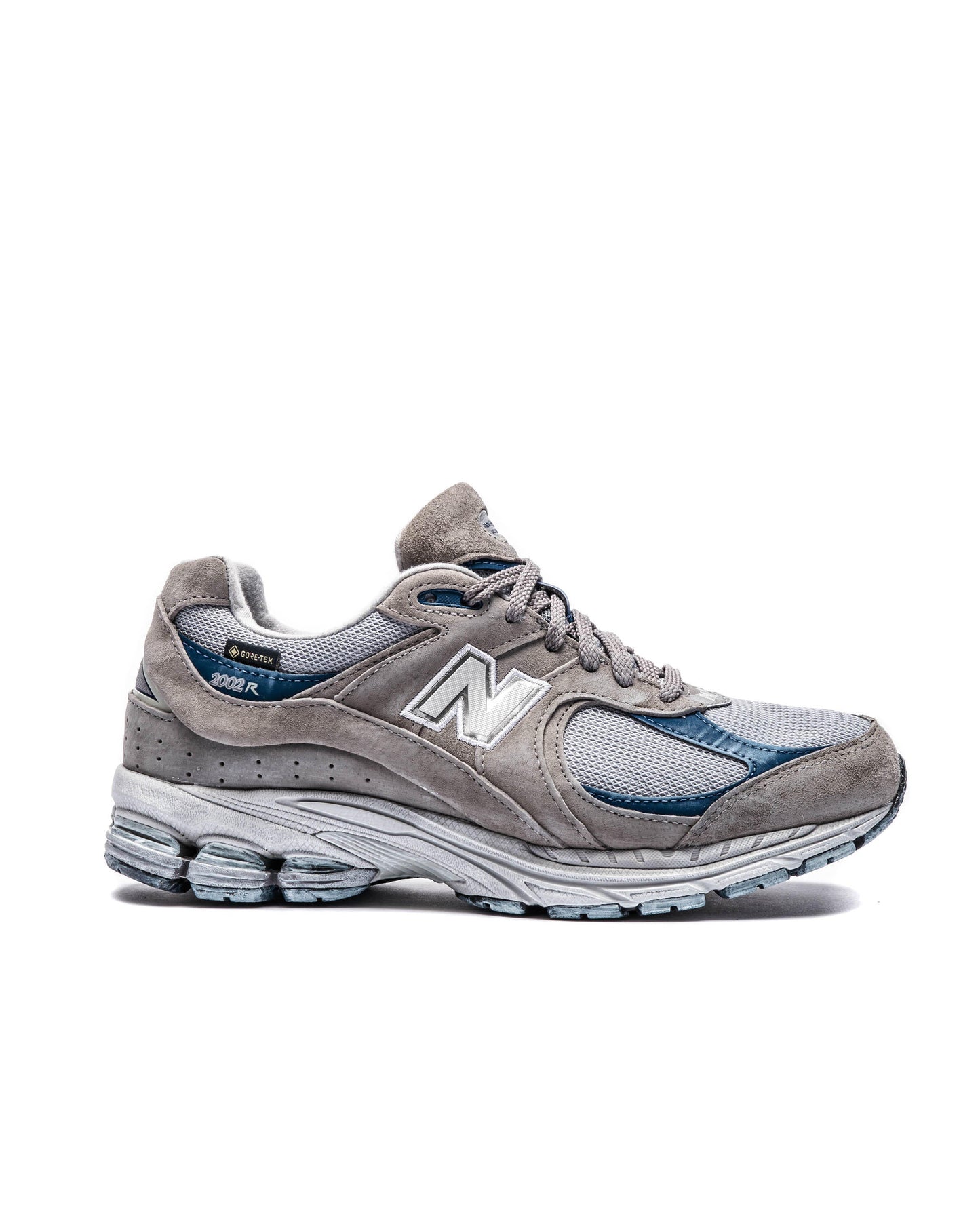 Exclusive New Balance M 2002 RXB — 4 — Front View