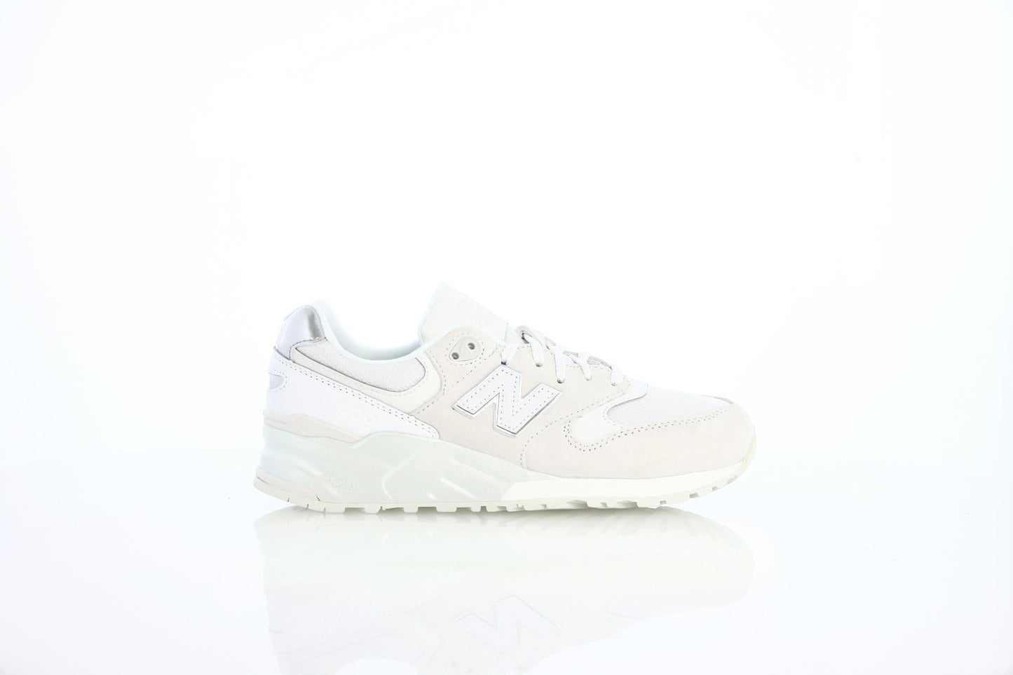 Exclusive New Balance M 530 ECB "White" — 4 — Front View