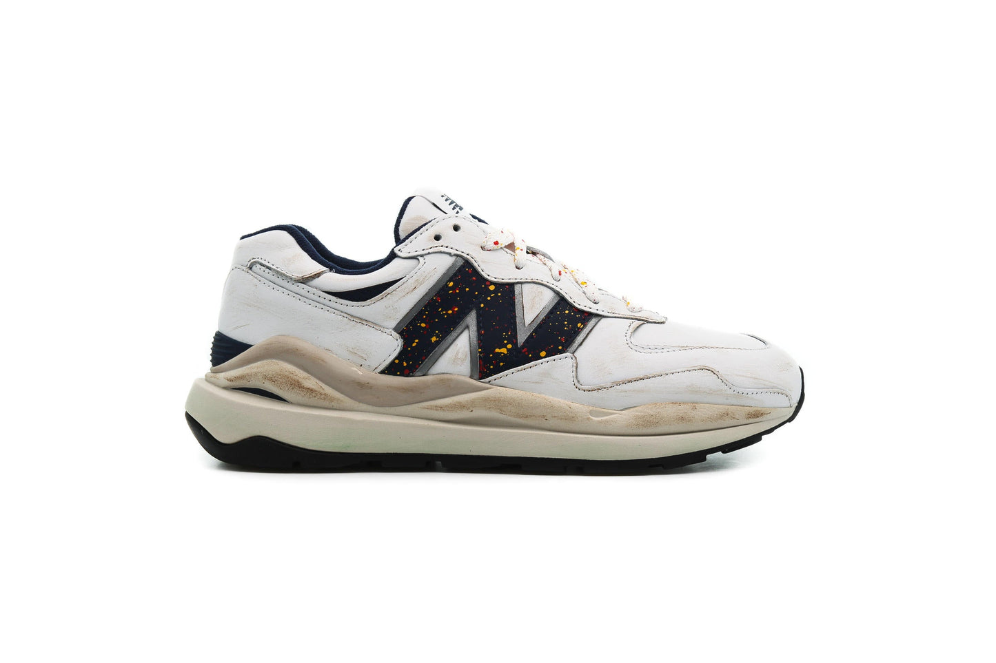 Exclusive New Balance M 5740 FD1 — 4 — Front View