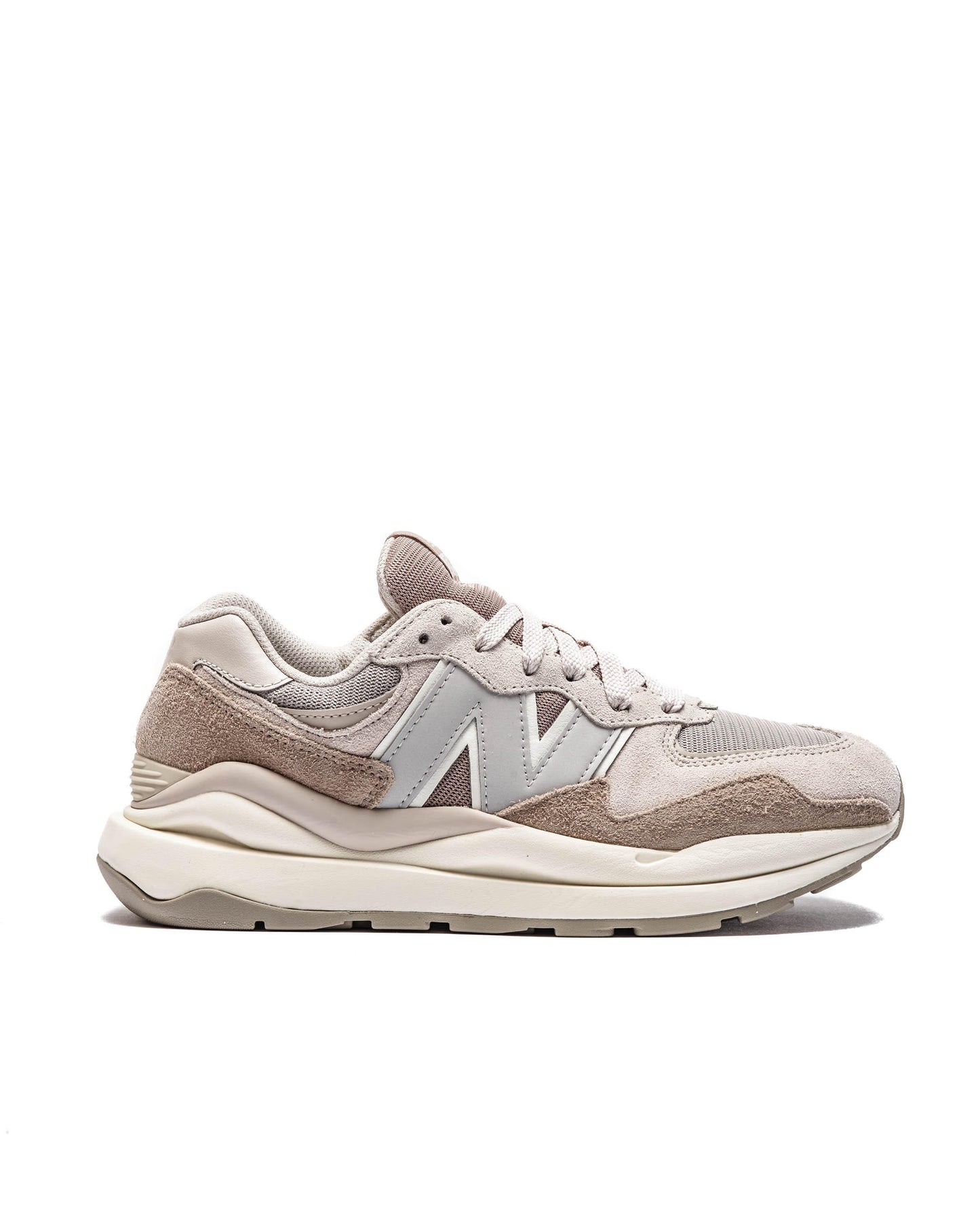 Exclusive New Balance M 5740 PSI — 4 — Front View