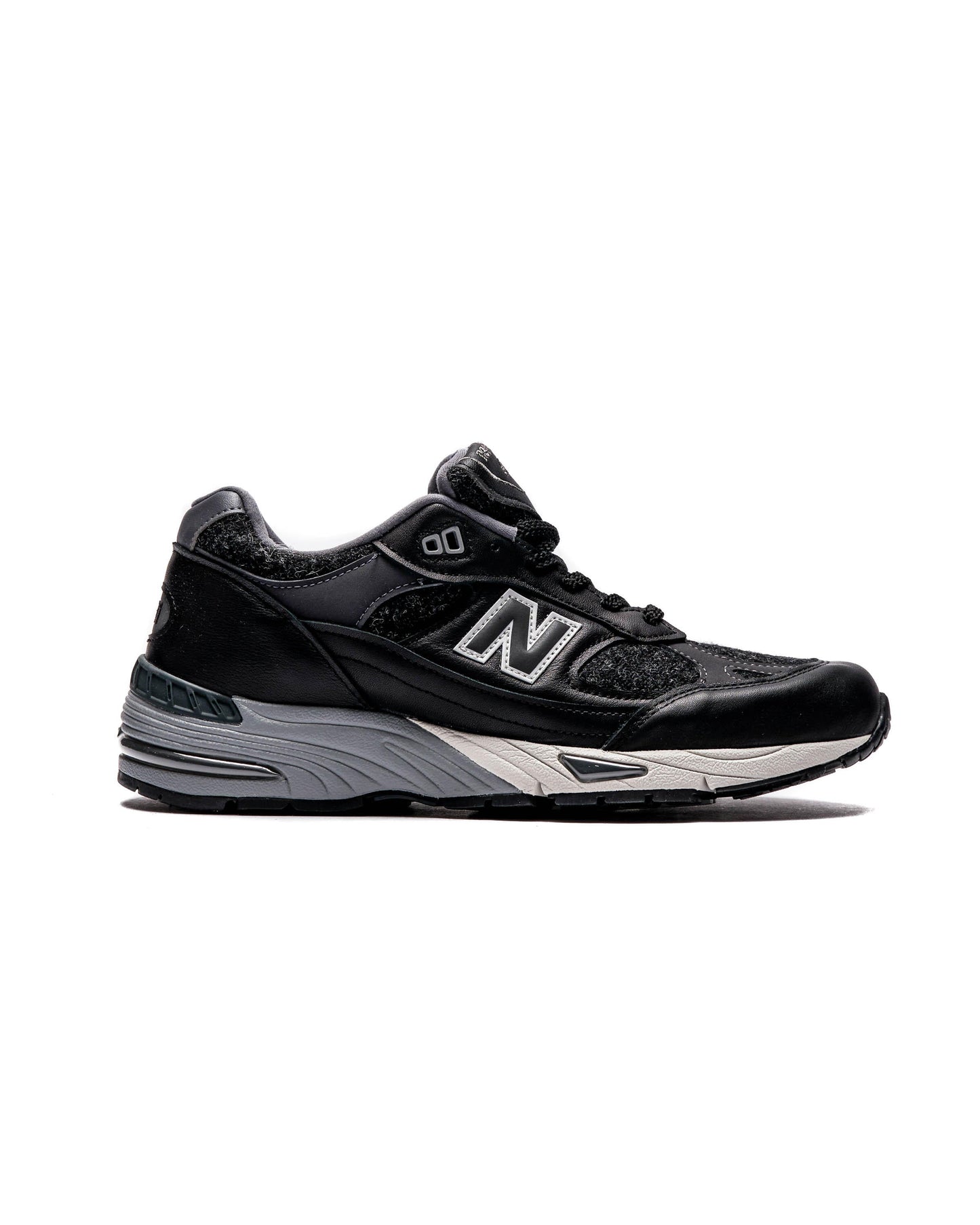 Exclusive New Balance M 991 DJ — 4 — Front View