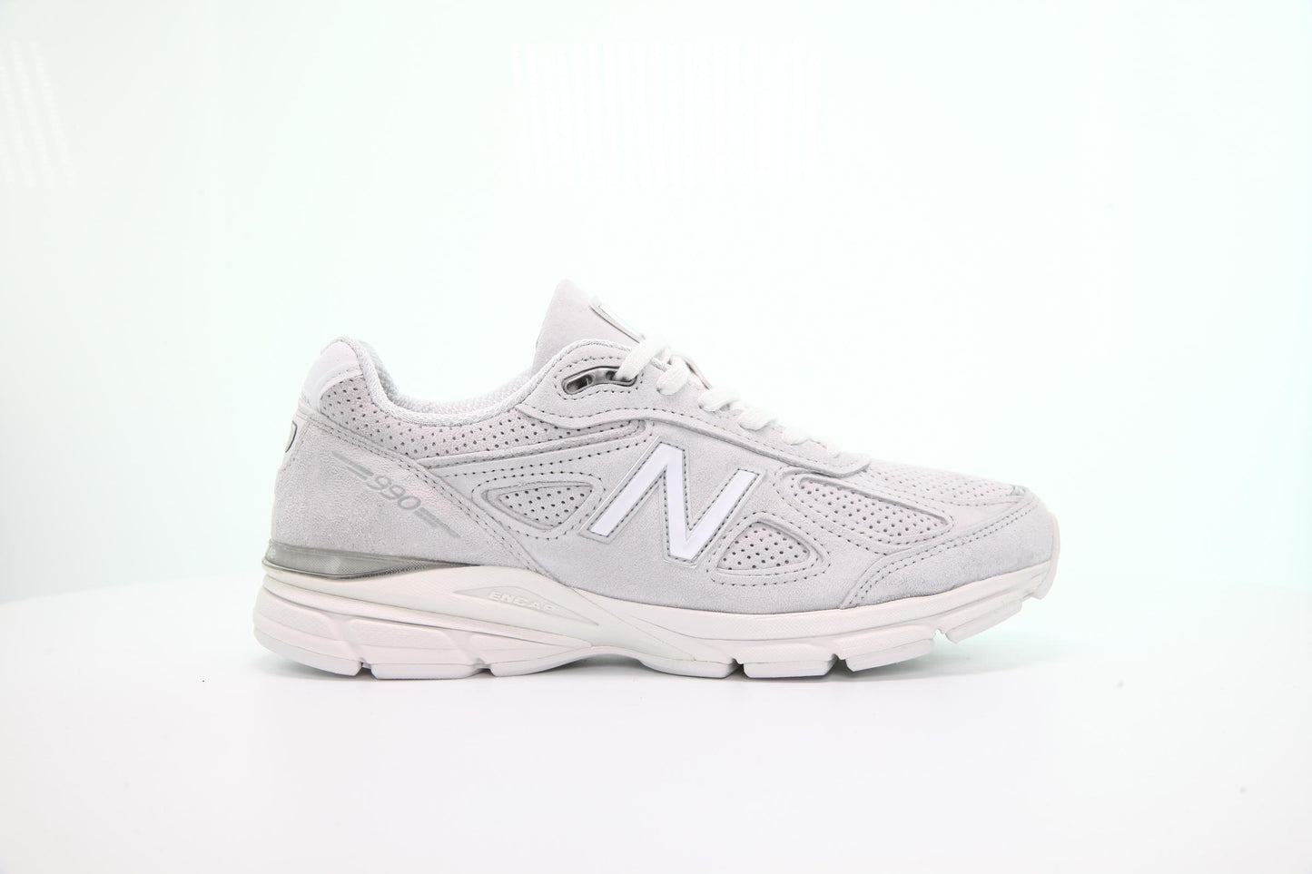 Exclusive New Balance M 990 AF4 "Arctic Fox" — 4 — Front View