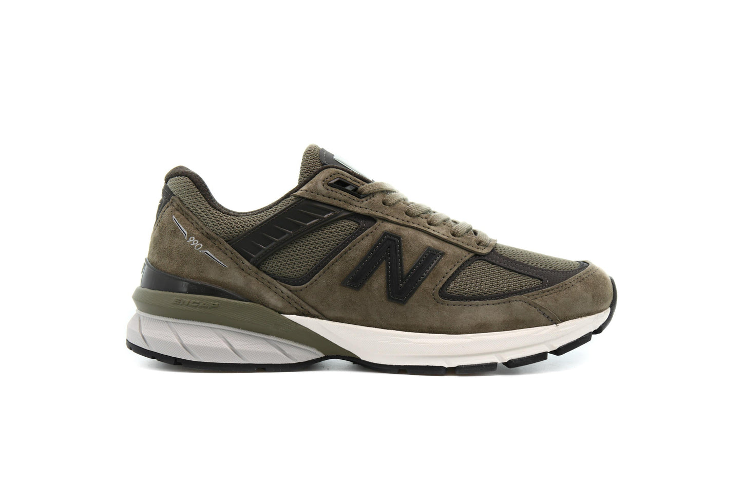 Exclusive New Balance M990 AE5 — 4 — Front View