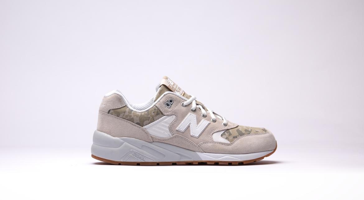 Exclusive New Balance MRT 580 CW "Camo" — 4 — Front View