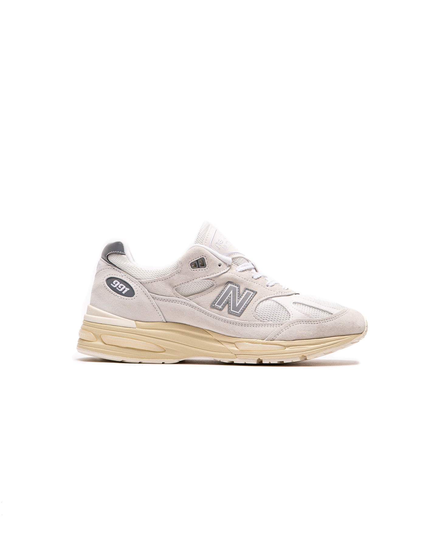 Exclusive New Balance U991OW2 - Made in UK — 4 — Front View