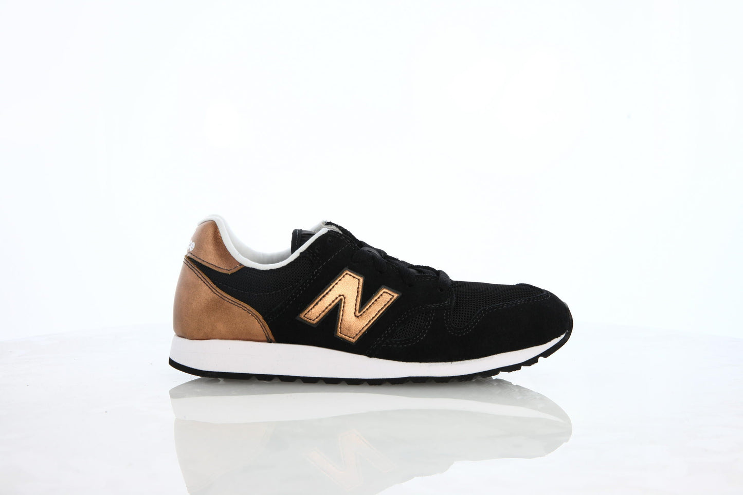 Exclusive New Balance WL 520 SNC "Black" — 3 — Front View