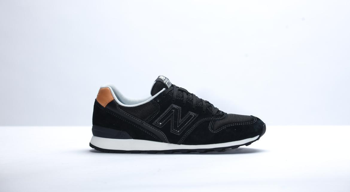 Exclusive New Balance WR 996 GD — 3 — Front View