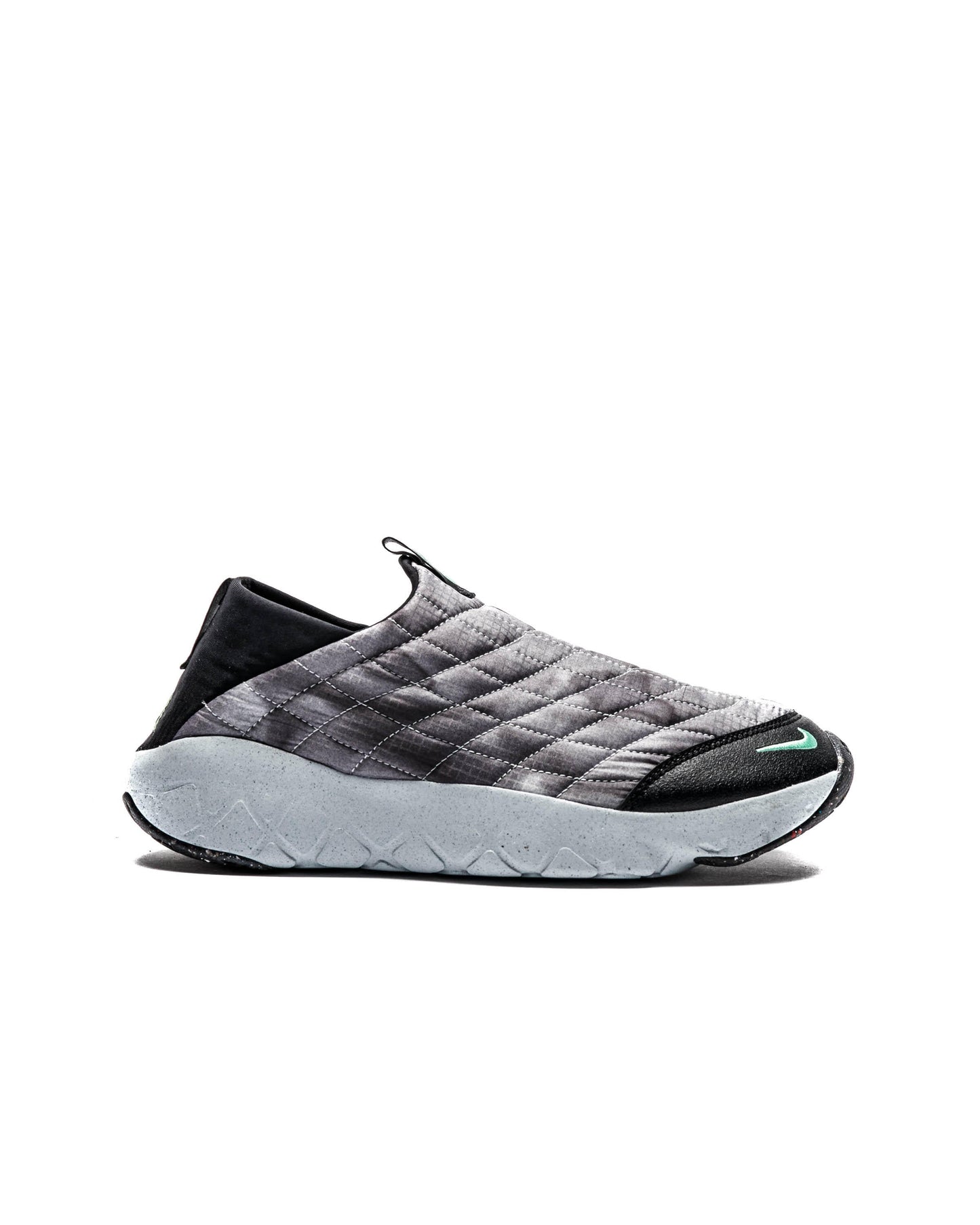Exclusive Nike ACG MOC 3.5 SE — 3 — Front View