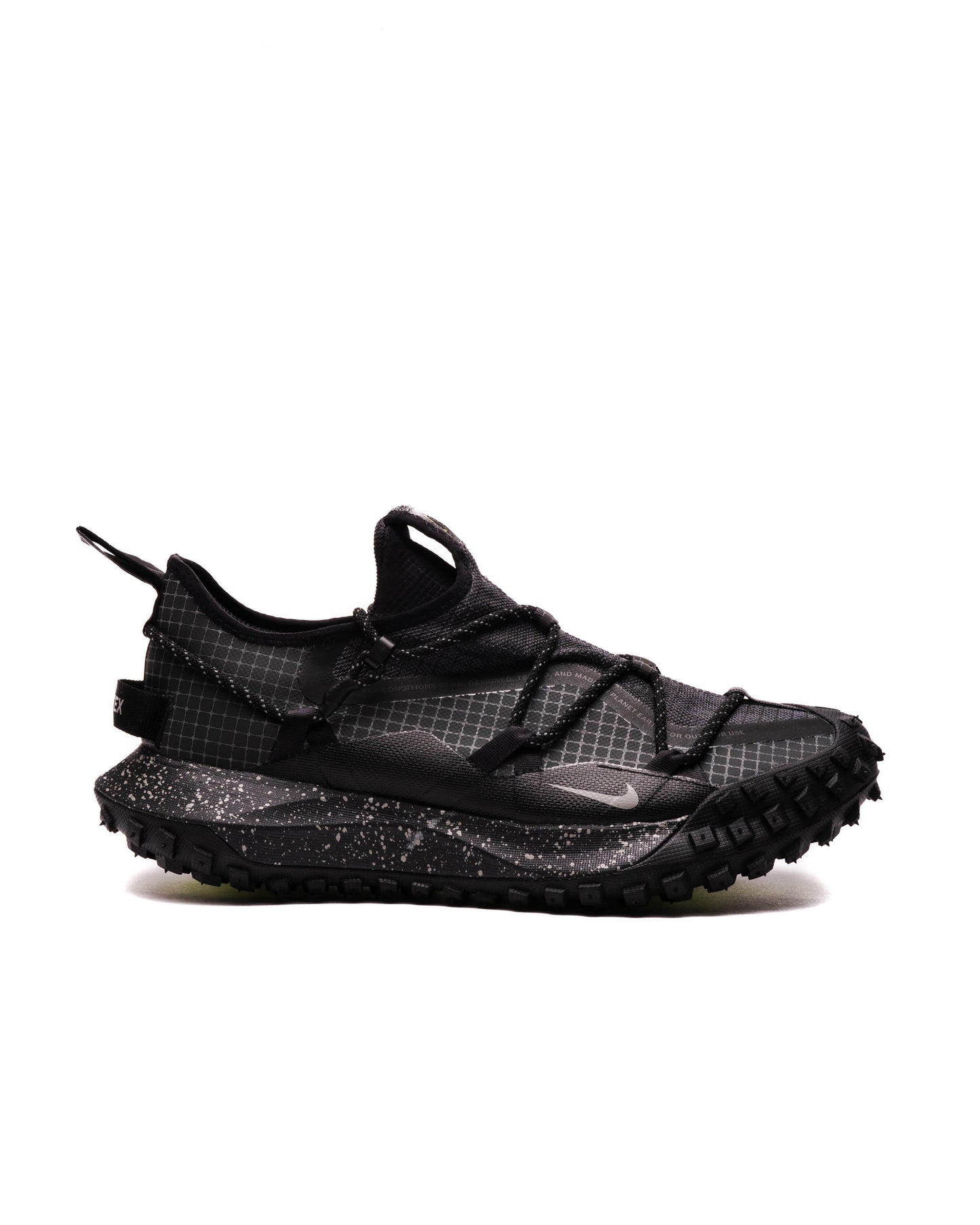 Exclusive Nike ACG MOUNTAIN FLY LOW Gore-Tex SE — 3.5 — Front View