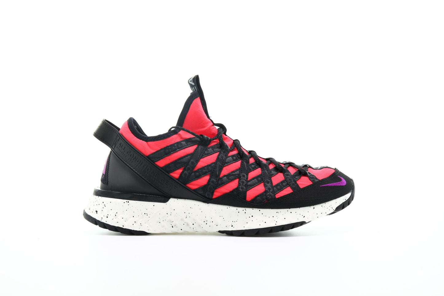 Exclusive Nike ACG React Terra Gobe "Bright Crimson" — 3.5 — Front View