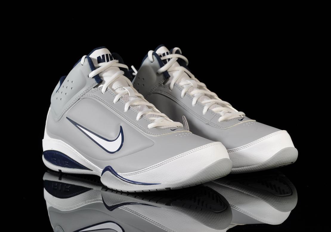 Exclusive Nike Air Flight Showup — 3.5 — Front View