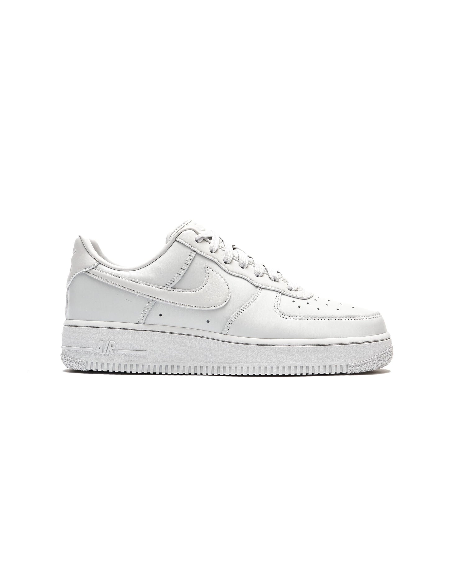 Exclusive Nike AIR FORCE 1 '07 FRESH — 3 — Front View