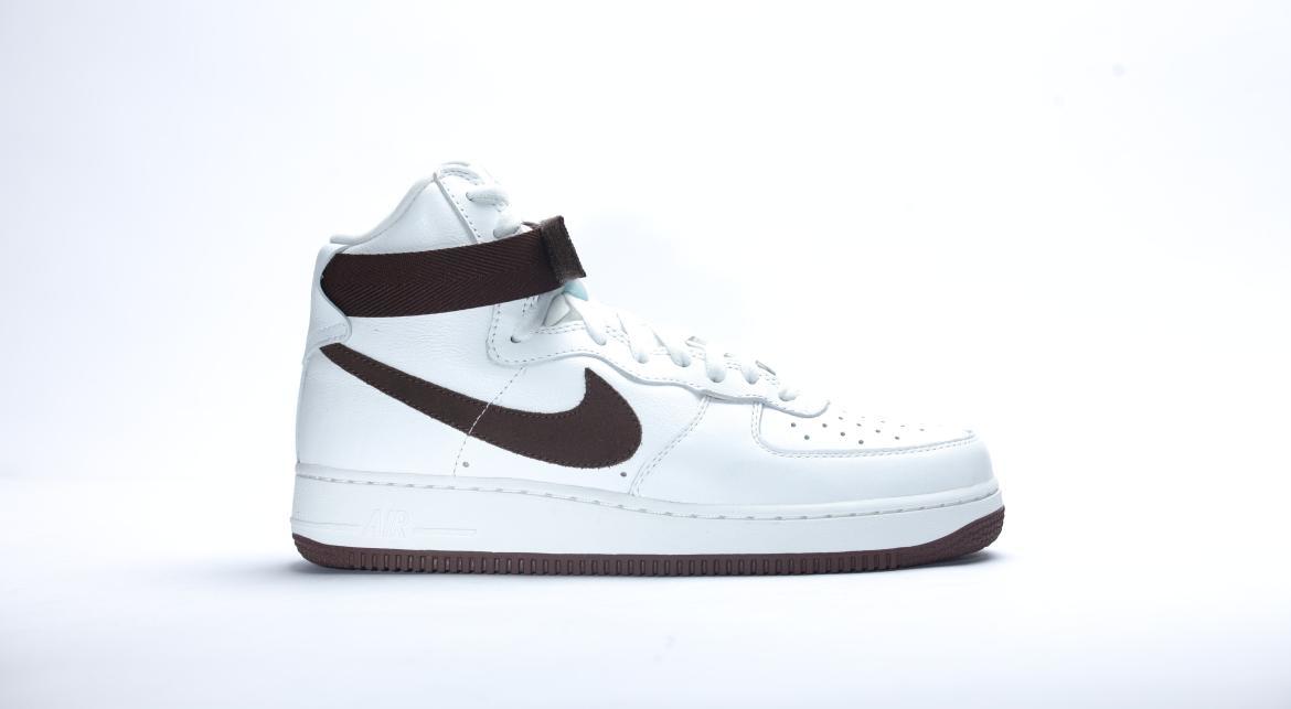 Exclusive Nike Air Force 1 Hi Retro QS "Chocolate" — 3.5 — Front View