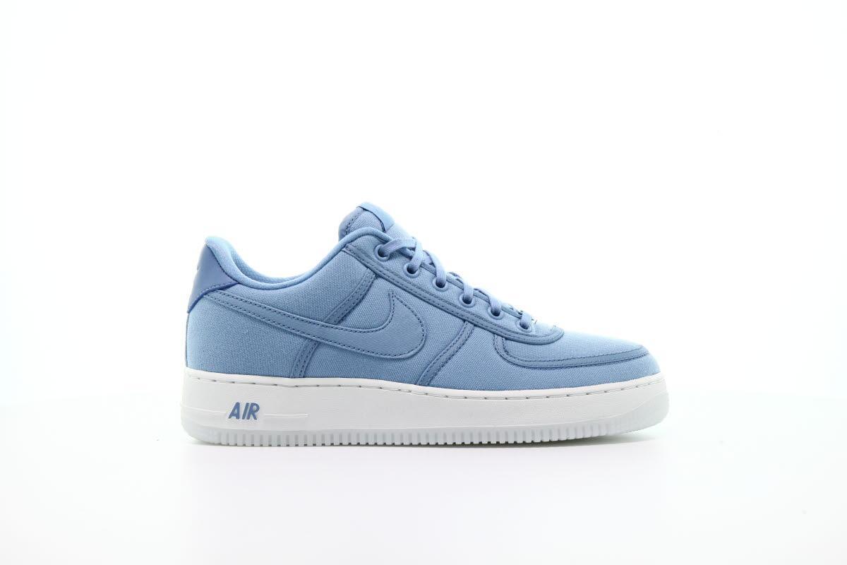 Exclusive Nike Air Force 1 Low Retro QS "December Sky" — 3.5 — Front View