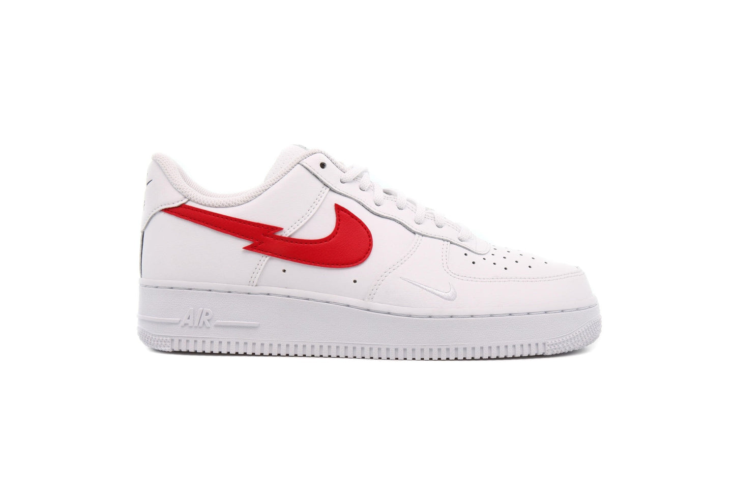 Exclusive Nike AIR FORCE 1 LV8 "EURO TOUR" — 3.5 — Front View