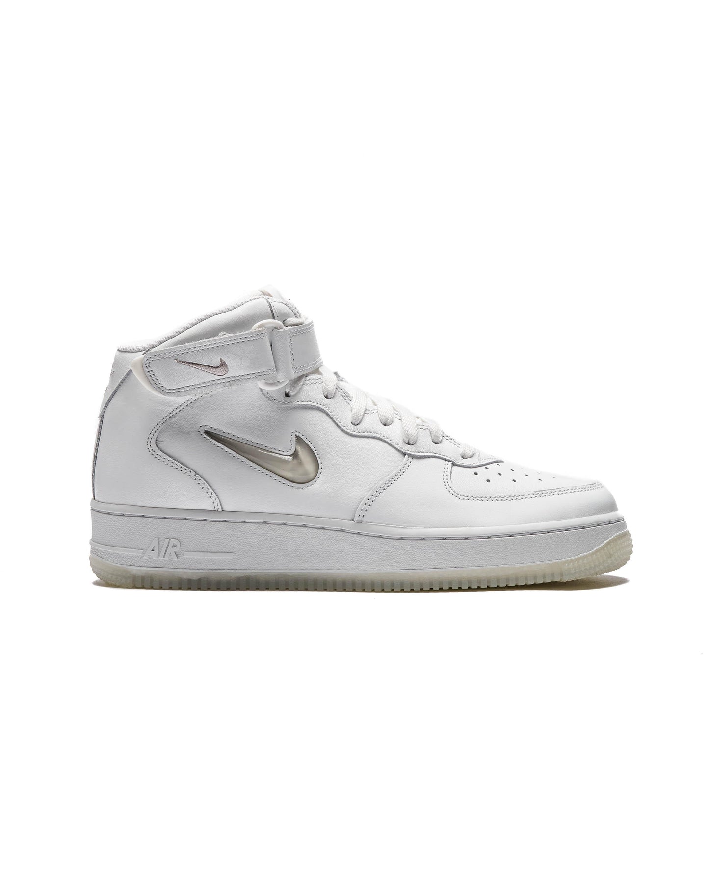 Exclusive Nike AIR FORCE 1 MID '07 — 3 — Front View