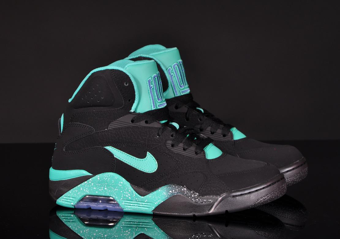 Exclusive Nike Air Force 180 Mid — 3.5 — Front View