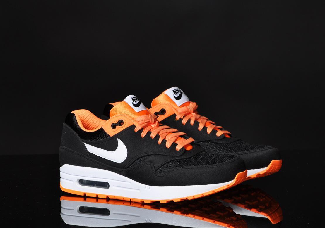 Exclusive Nike Air Max 1 PRM — 3.5 — Front View