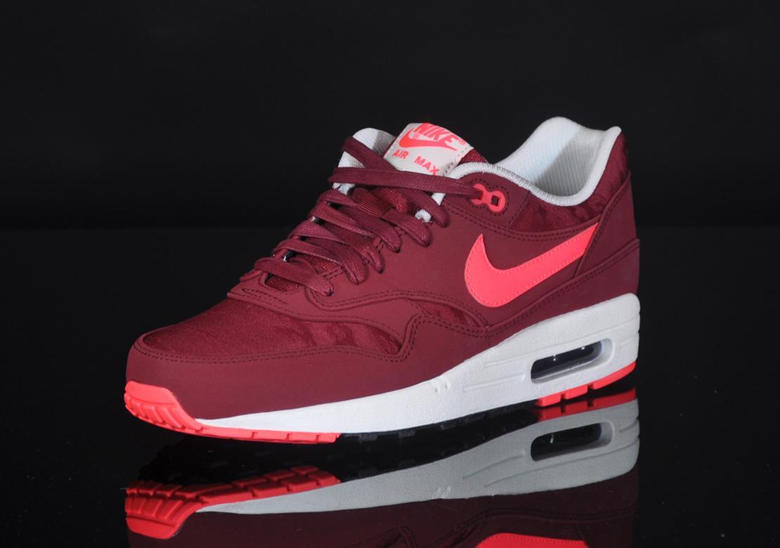 Exclusive Nike Air Max 1 PRM — 3.5 — Front View