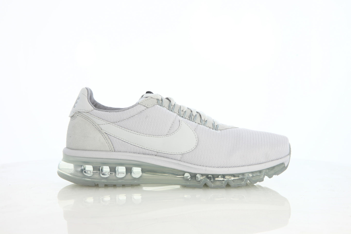 Exclusive Nike Air Max Ld-Zero "Pure Platinum" — 3.5 — Front View