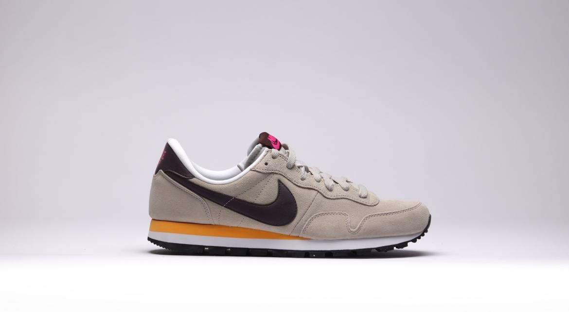 Exclusive Nike Air Pegasus 83 — 3.5 — Front View