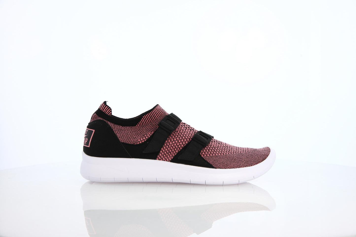 Exclusive Nike Air Sockracer Flyknit "Bright Melon" — 3.5 — Front View