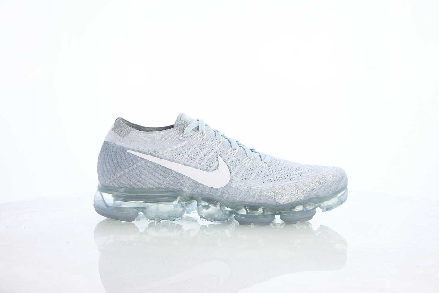 Exclusive Nike Air Vapormax Flyknit "Pure Platinum" — 3.5 — Front View