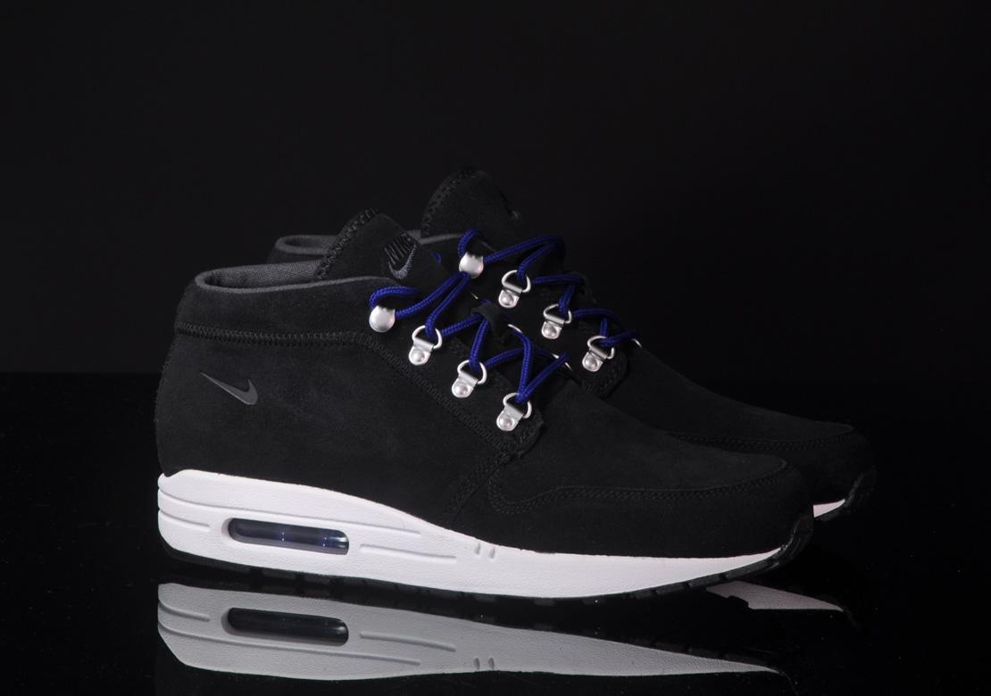 Exclusive Nike Air Wardour Max 1 — 3.5 — Front View