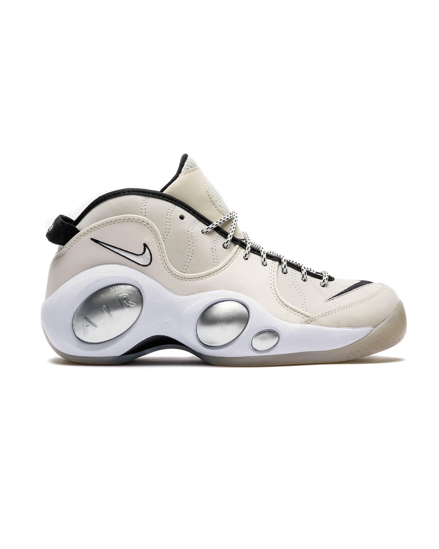Exclusive Nike AIR ZOOM FLIGHT 95 — 3 — Front View