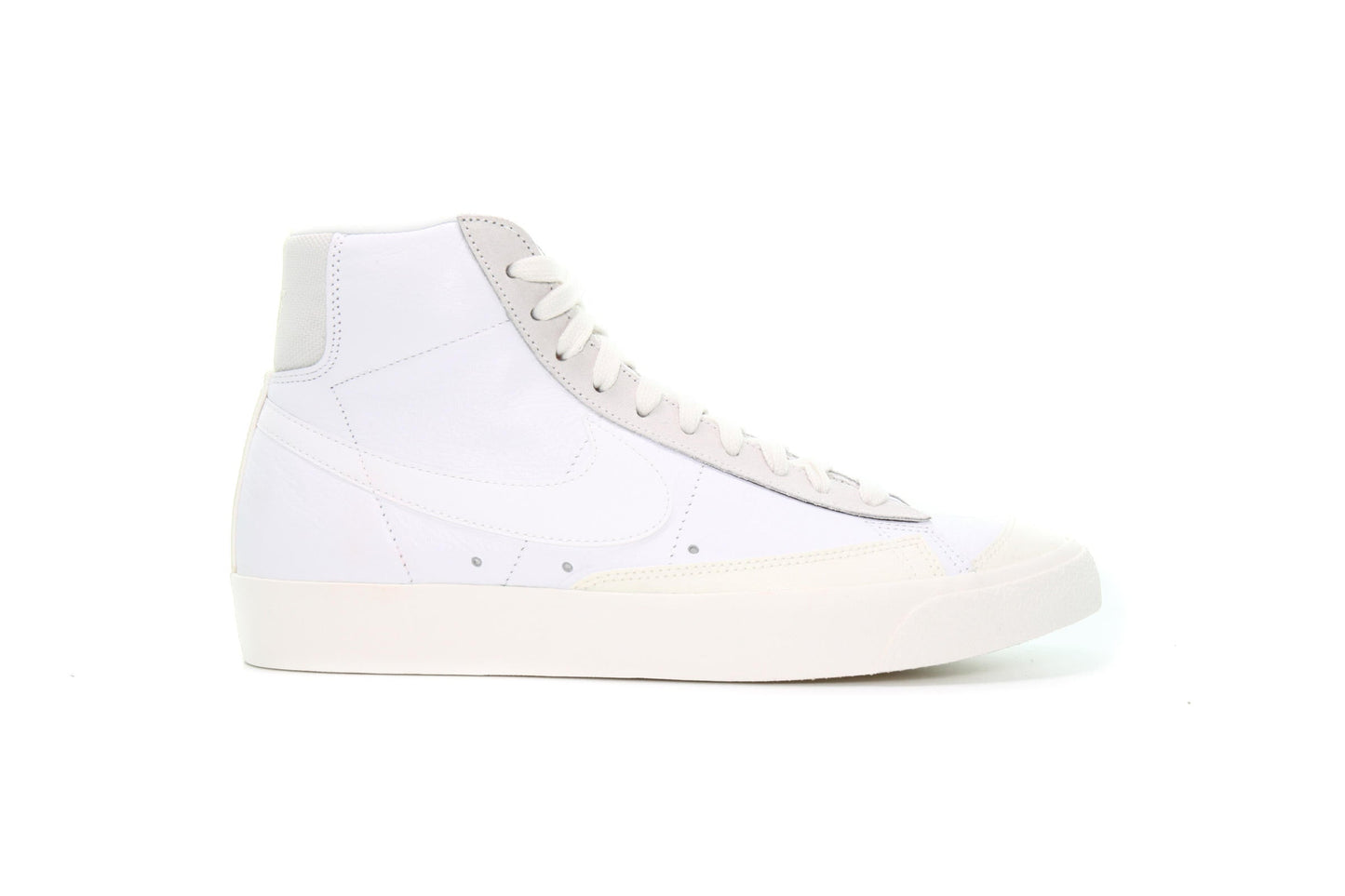 Exclusive Nike Blazer Mid '77 Vintage "SAIL" — 3.5 — Front View