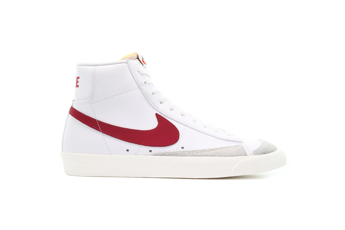 Exclusive Nike BLAZER MID '77 VNTG "White" — 3.5 — Front View